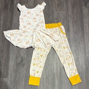 Canadian Handmade (6) Girls Lot of 2: Rainbow Tunic Top and Unicorn Joggers